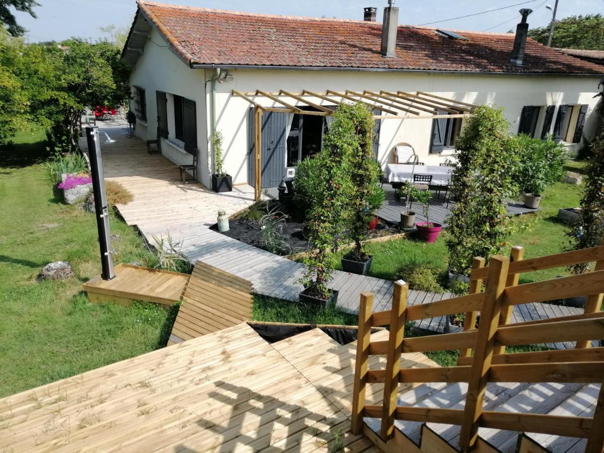 Notre Parenthese Bed & Breakfast Jau-Dignac-et-Loirac Exterior foto